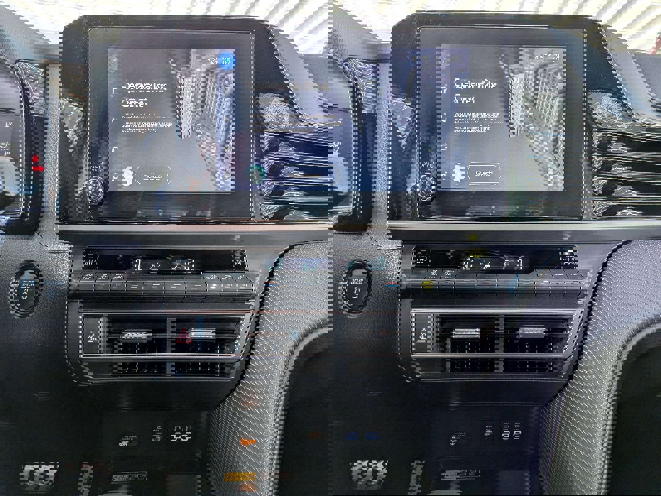 Certified 2025 Toyota Camry SE image 19