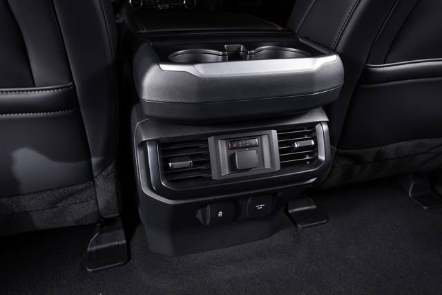 Used 2026 Ford F150 Raptor AWD/4WD image 32