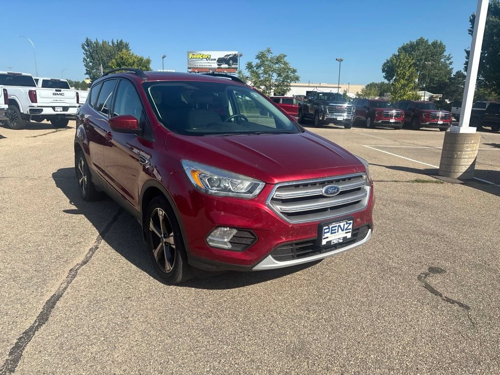 Used 2017 Ford Escape SE w/ SE Leather Comfort Package