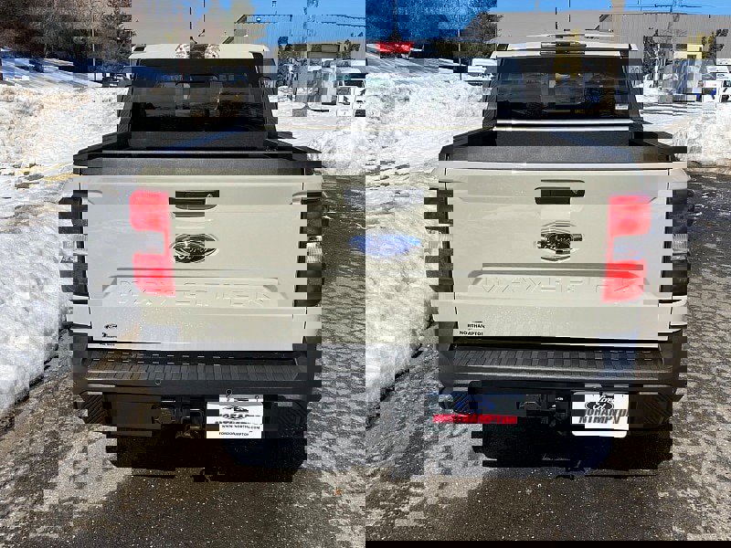 Certified 2024 Ford Maverick Lariat w/ FX4 Off-Road Package image 8