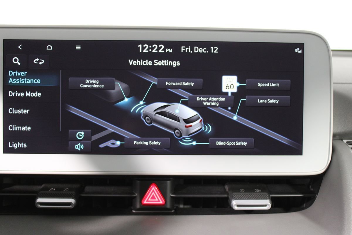 Used 2023 Hyundai Ioniq 5 SE image 24