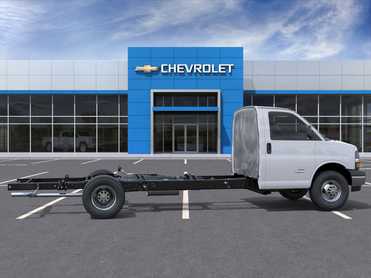 New 2025 Chevrolet Express 4500 Extended w/ Power Convenience Package RWD image 20