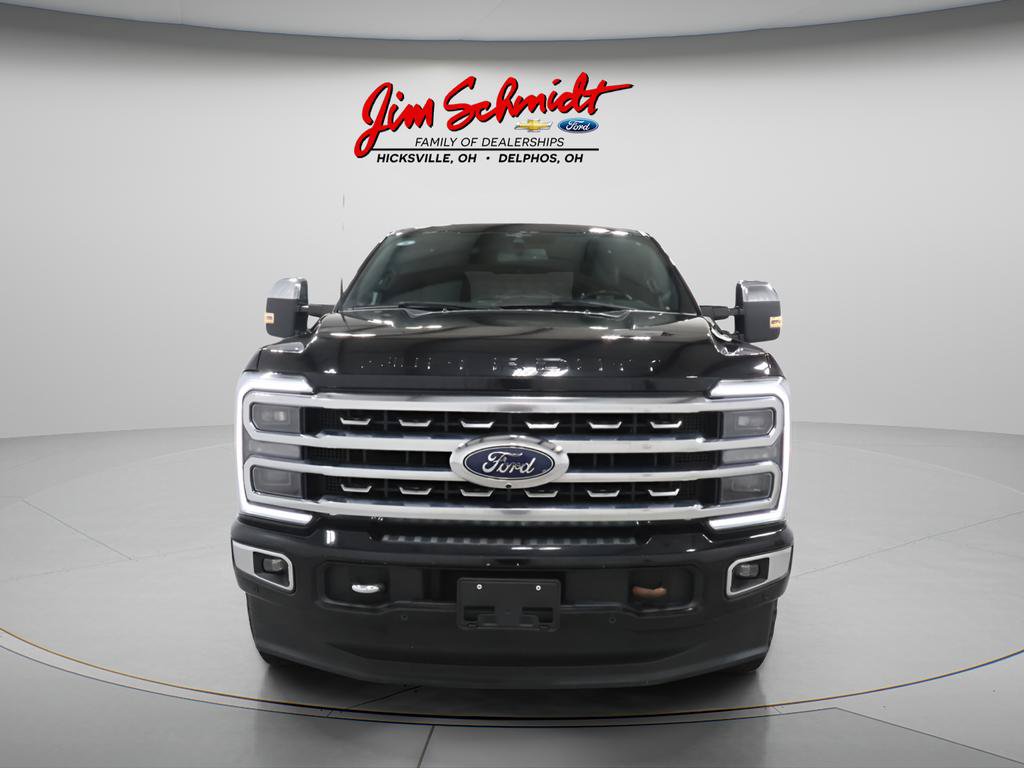 Used 2023 Ford F250 Platinum AWD/4WD image 3