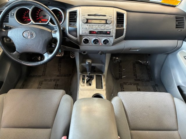 Used 2007 Toyota Tacoma PreRunner w/ TRD Sport Pkg #1 RWD image 3