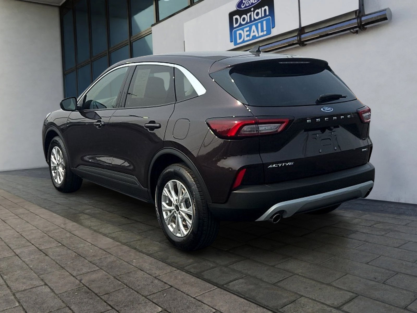 Certified 2023 Ford Escape Active AWD/4WD image 5