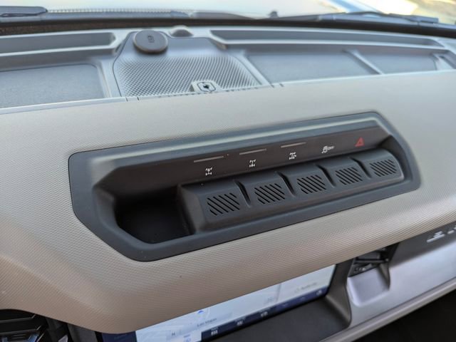 Used 2024 Ford Bronco Wildtrak image 22
