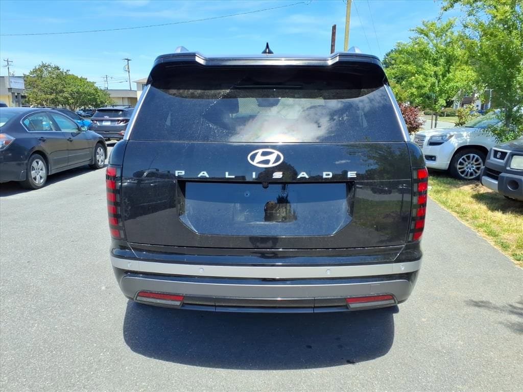 Used 2026 Hyundai Palisade Limited FWD image 25
