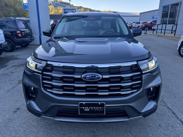 New 2026 Ford Explorer Active w/ Active Comfort Package image 3