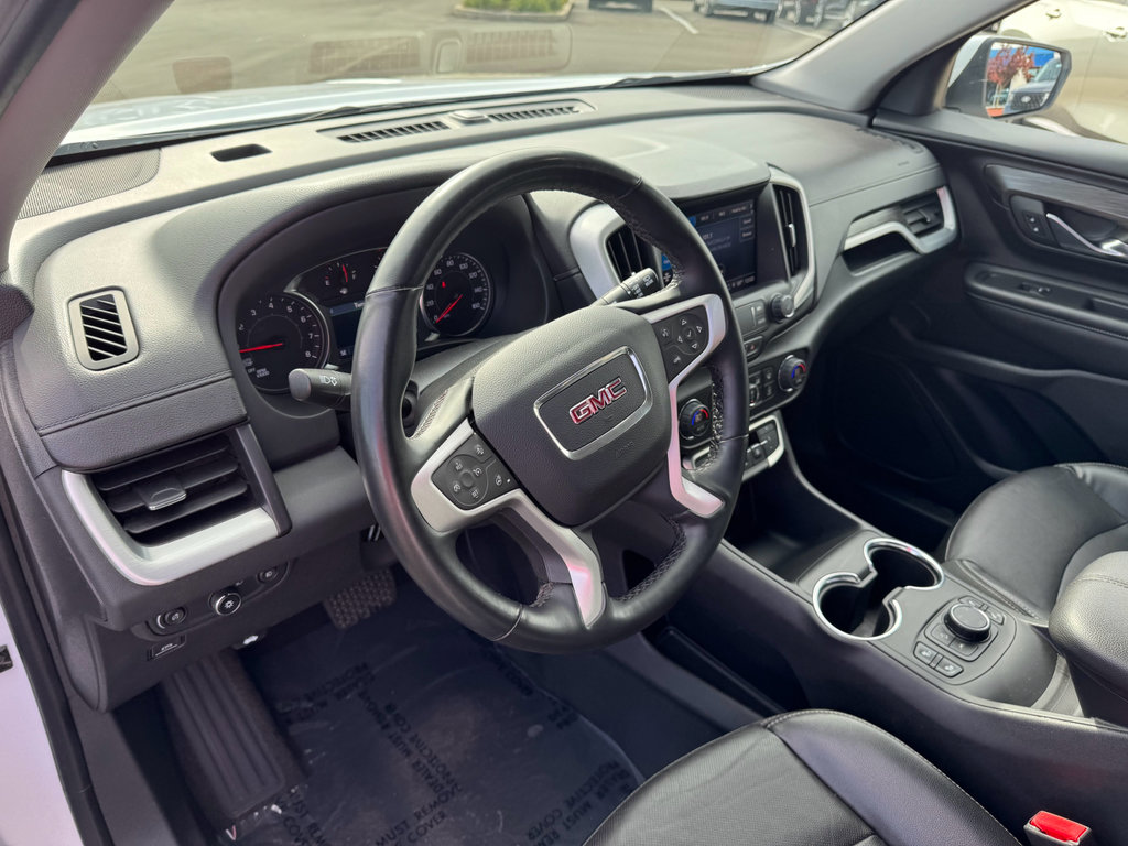 Used 2023 GMC Terrain SLT image 26