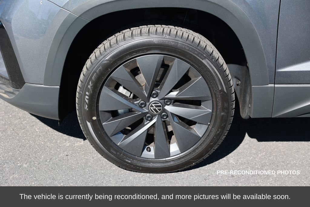 Used 2022 Volkswagen Taos S image 12