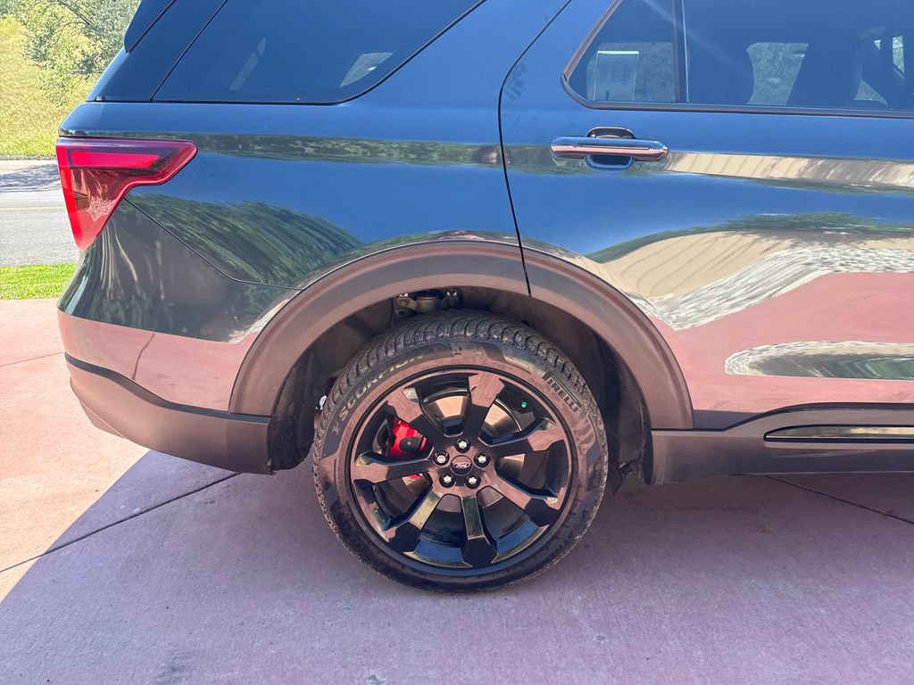 Certified 2023 Ford Explorer ST w/ Equipment Group 401A AWD/4WD image 36