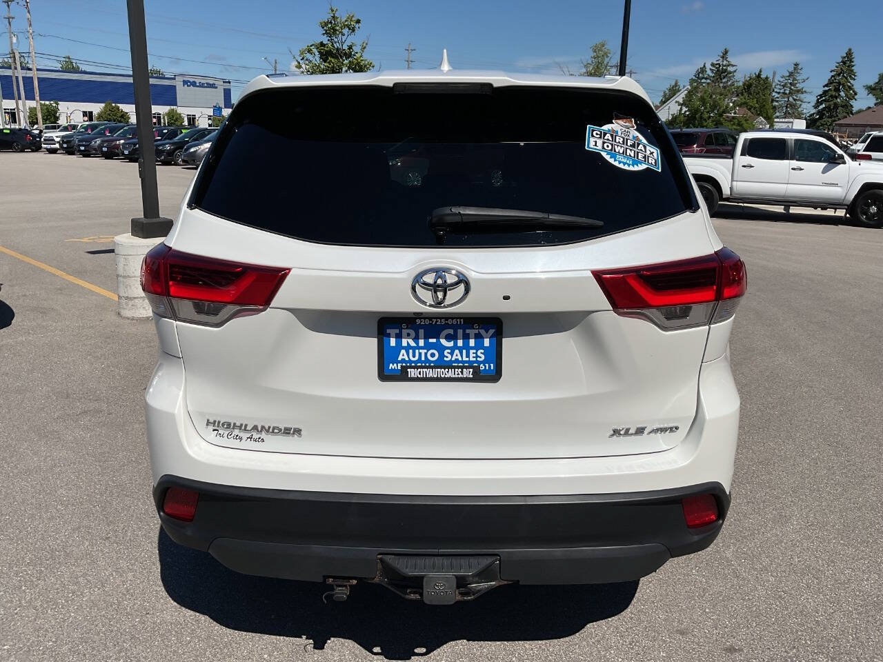 Used 2019 Toyota Highlander XLE AWD/4WD image 6