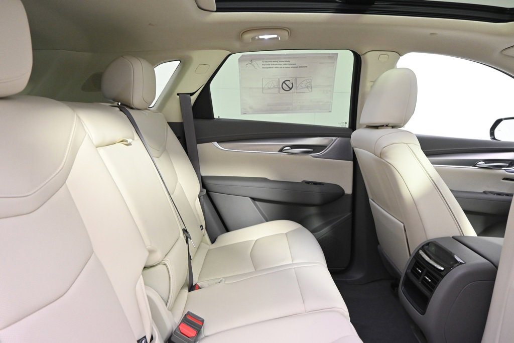 New 2025 Cadillac XT5 Premium Luxury w/ Technology Package image 18