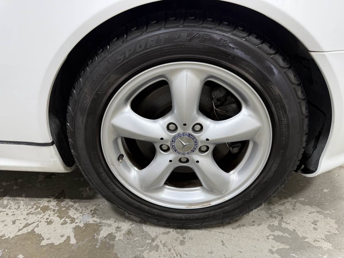 Used 2001 Mercedes-Benz SLK 320 image 10