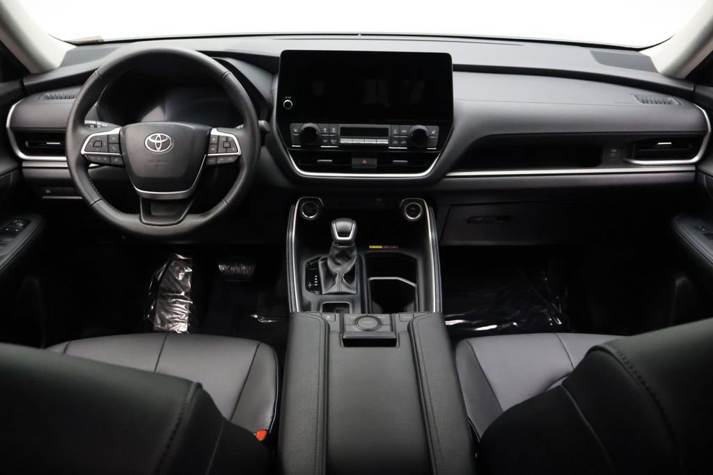 Certified 2025 Toyota Grand Highlander AWD image 24