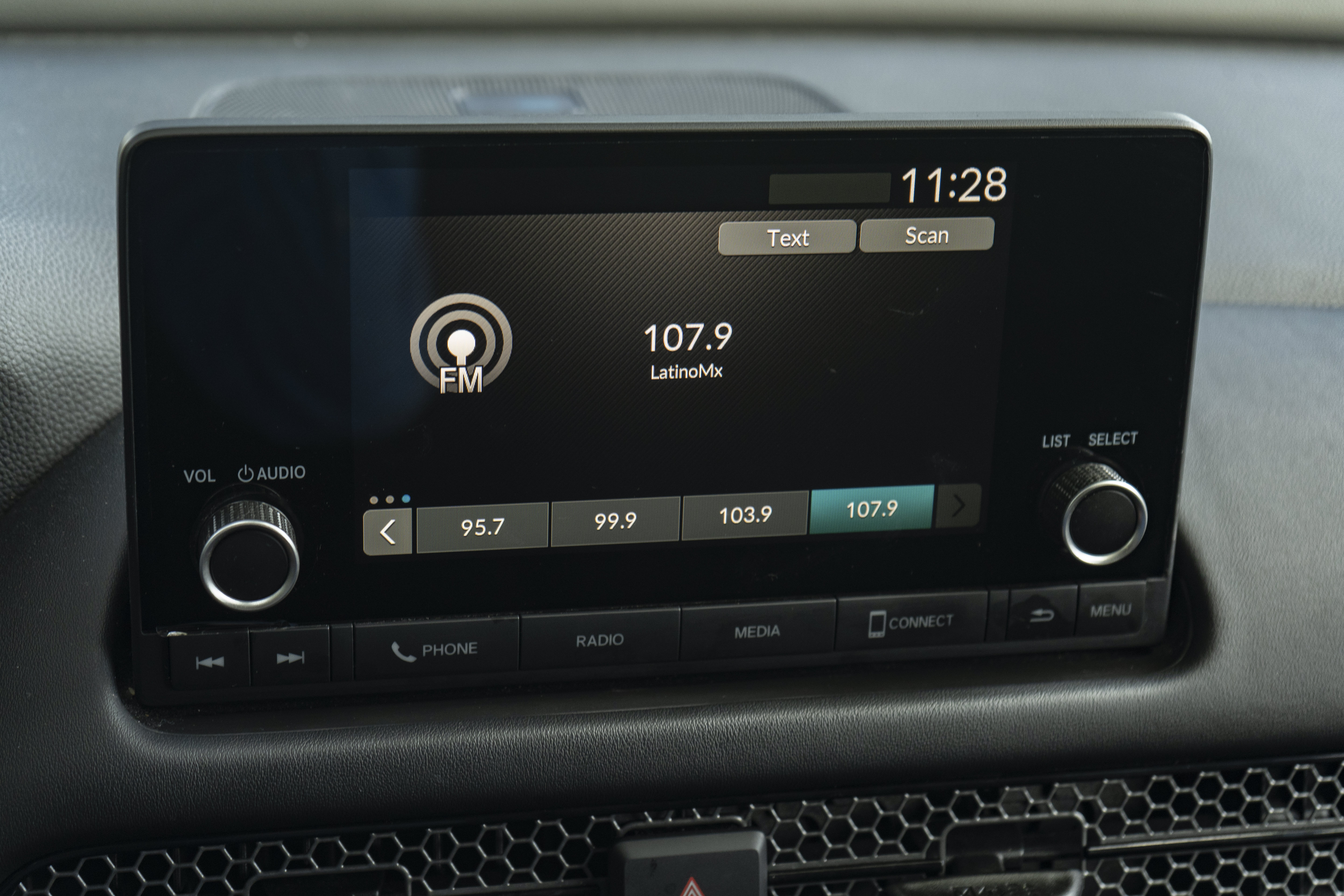 Used 2024 Honda HR-V Sport image 28