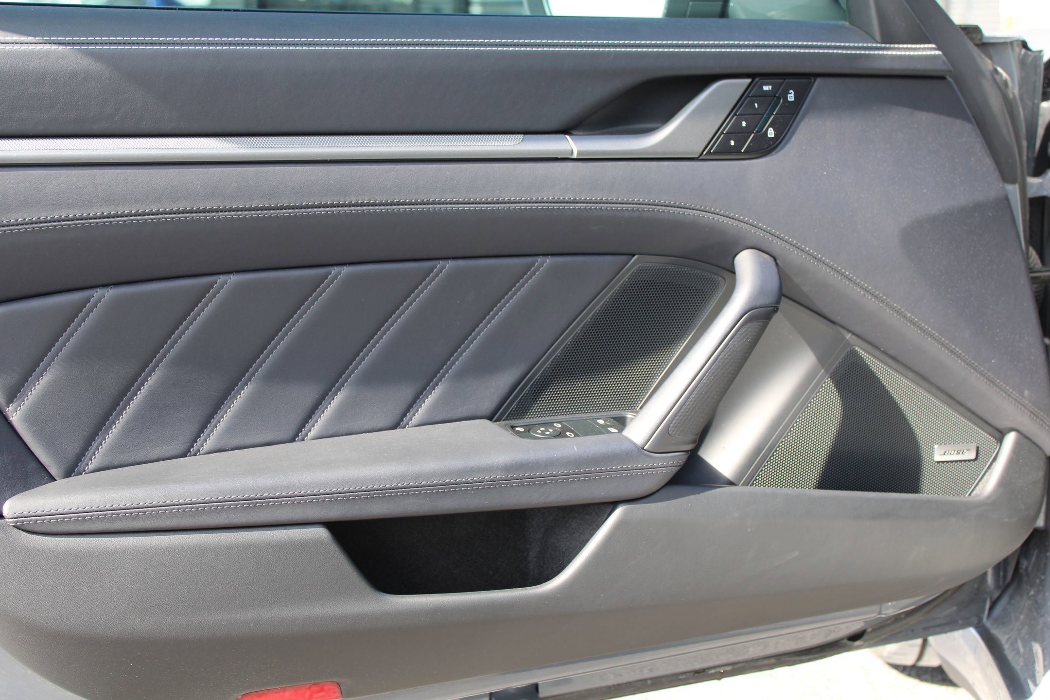 Certified 2025 Porsche 911 Carrera image 14