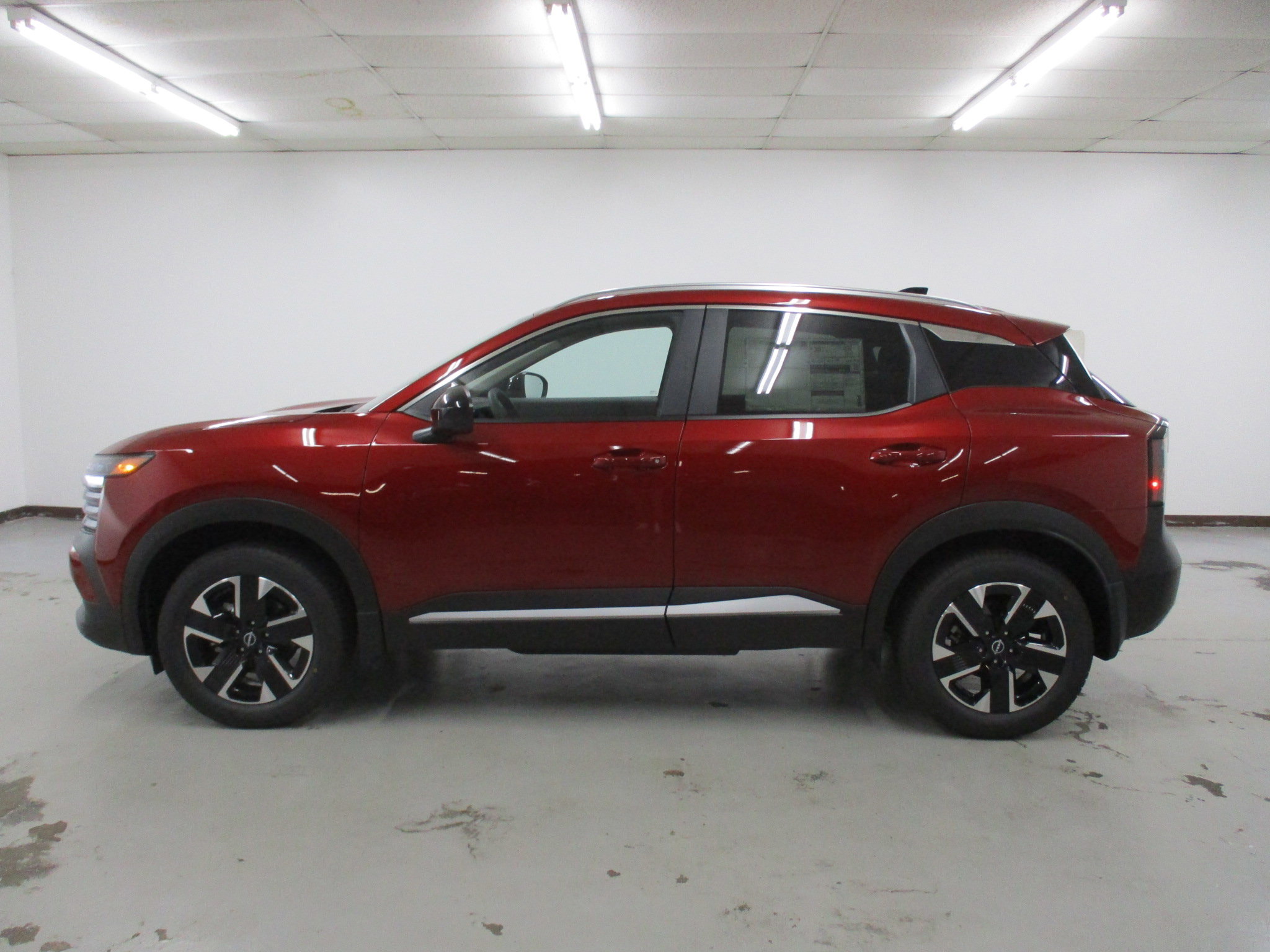New 2026 Nissan Kicks SV image 2