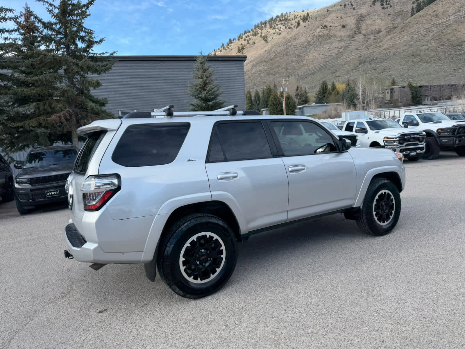 Used 2021 Toyota 4Runner SR5 image 8