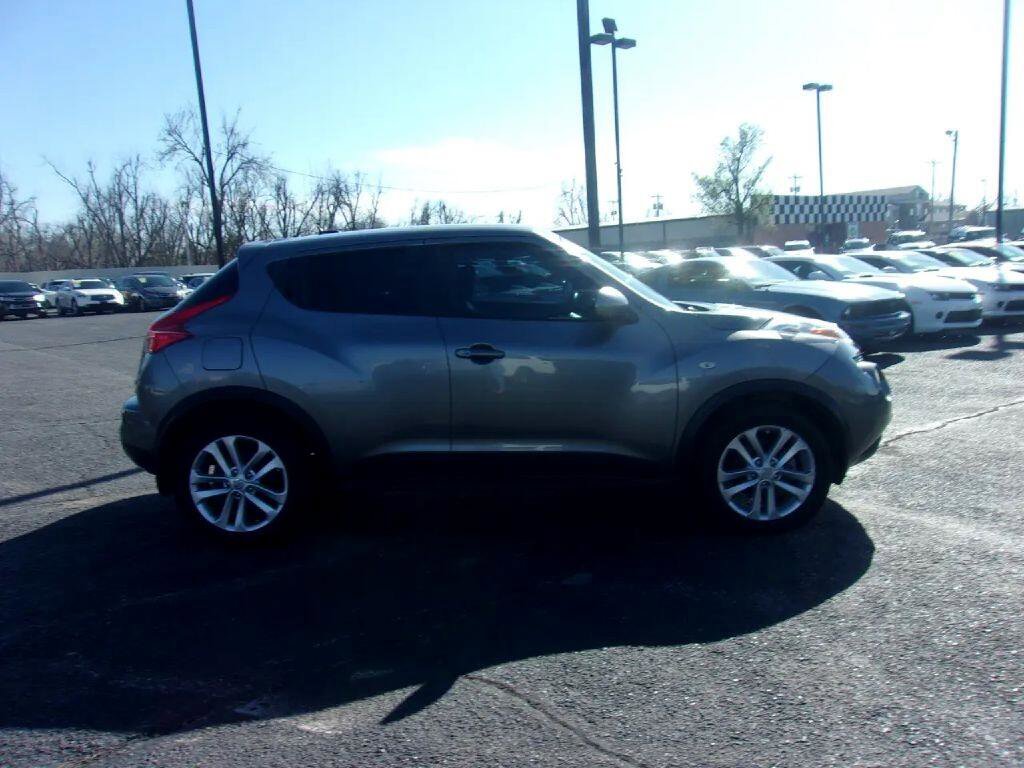 Used 2014 Nissan Juke SV w/ Navigation Package image 4