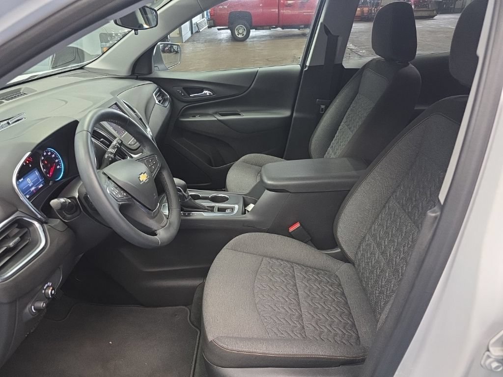 Certified 2024 Chevrolet Equinox LT FWD image 22