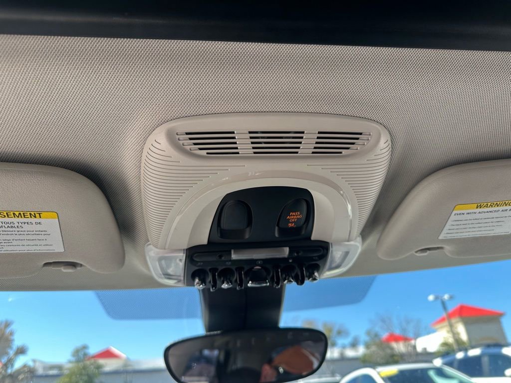 Used 2019 MINI Cooper S image 31