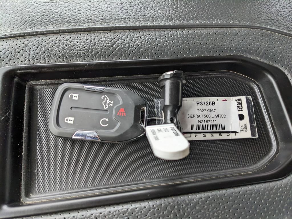 Used 2022 GMC Sierra 1500 Denali w/ Denali Premium Package image 41