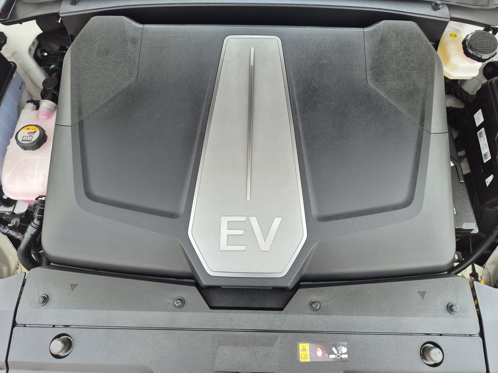 Used 2024 Kia EV6 Light AWD/4WD image 17