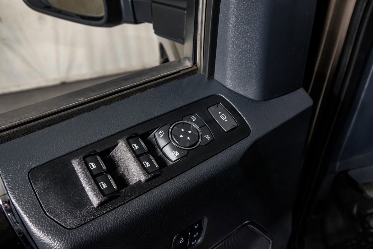 Used 2022 Ford F250 Lariat w/ Tremor Off-Road Package image 34