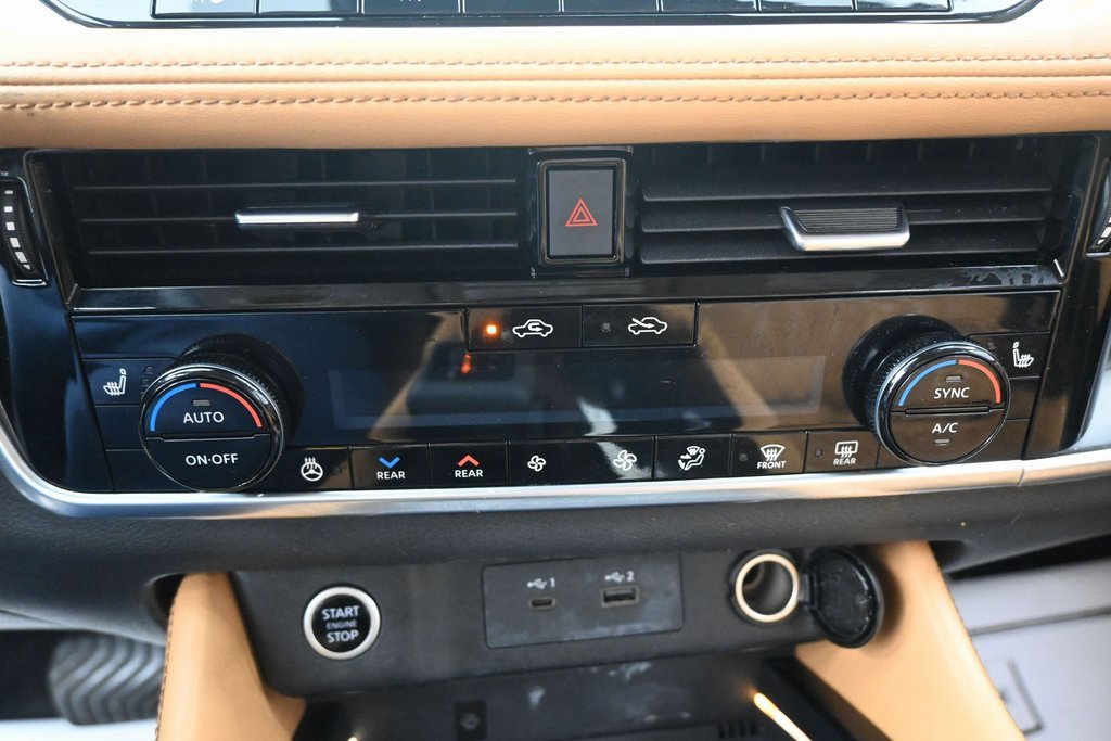 Used 2022 Nissan Rogue Platinum w/ Head-Up Display Package image 21