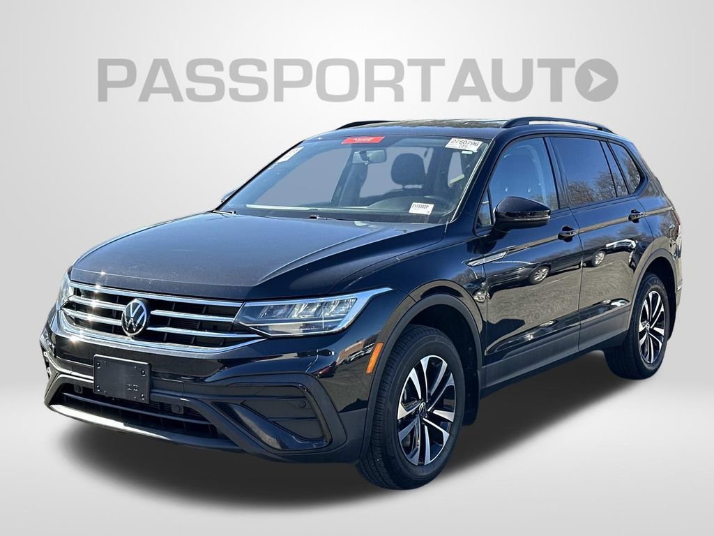 Used 2022 Volkswagen Tiguan S image 1