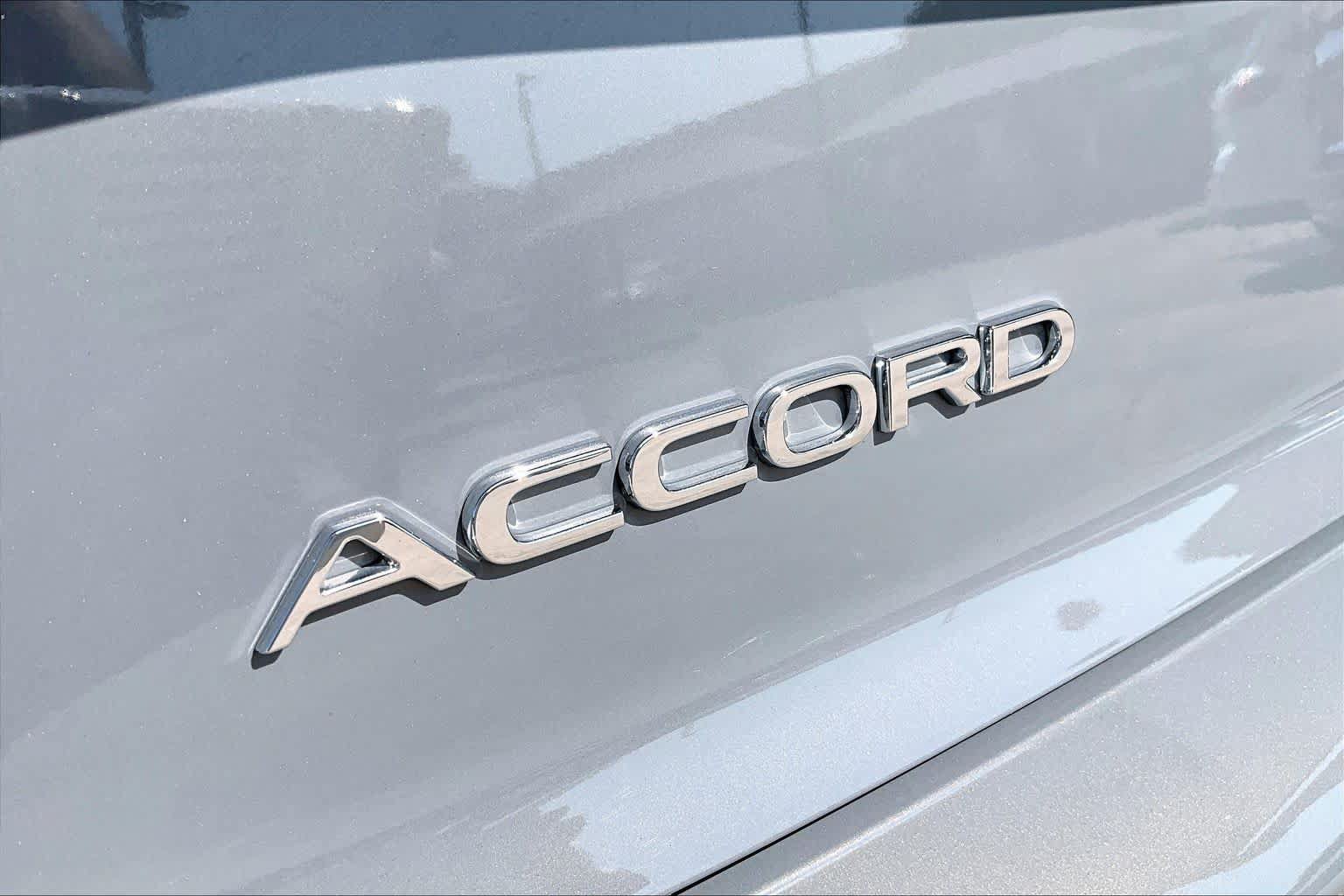 Used 2025 Honda Accord EX-L image 31