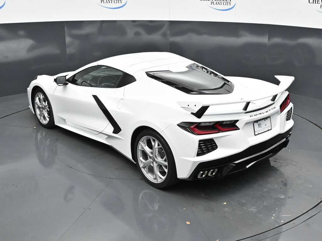 Used 2020 Chevrolet Corvette Stingray Coupe w/ 1LT RWD image 22