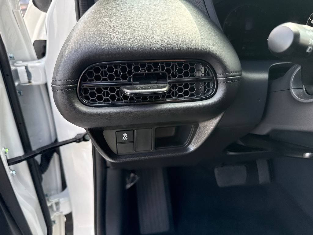 Certified 2025 Honda HR-V LX image 15