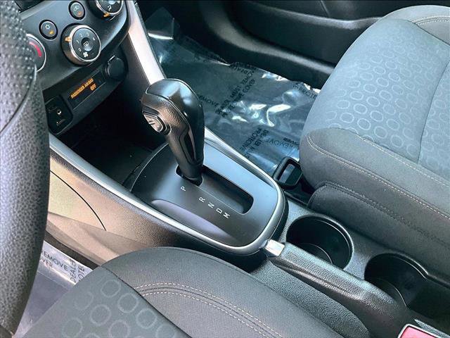 Used 2020 Chevrolet Trax LS FWD image 15