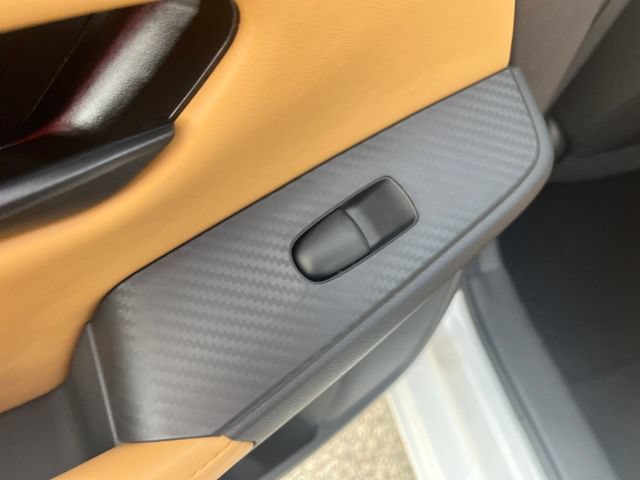 New 2025 Nissan Sentra SV w/ SV Premium Package FWD image 17