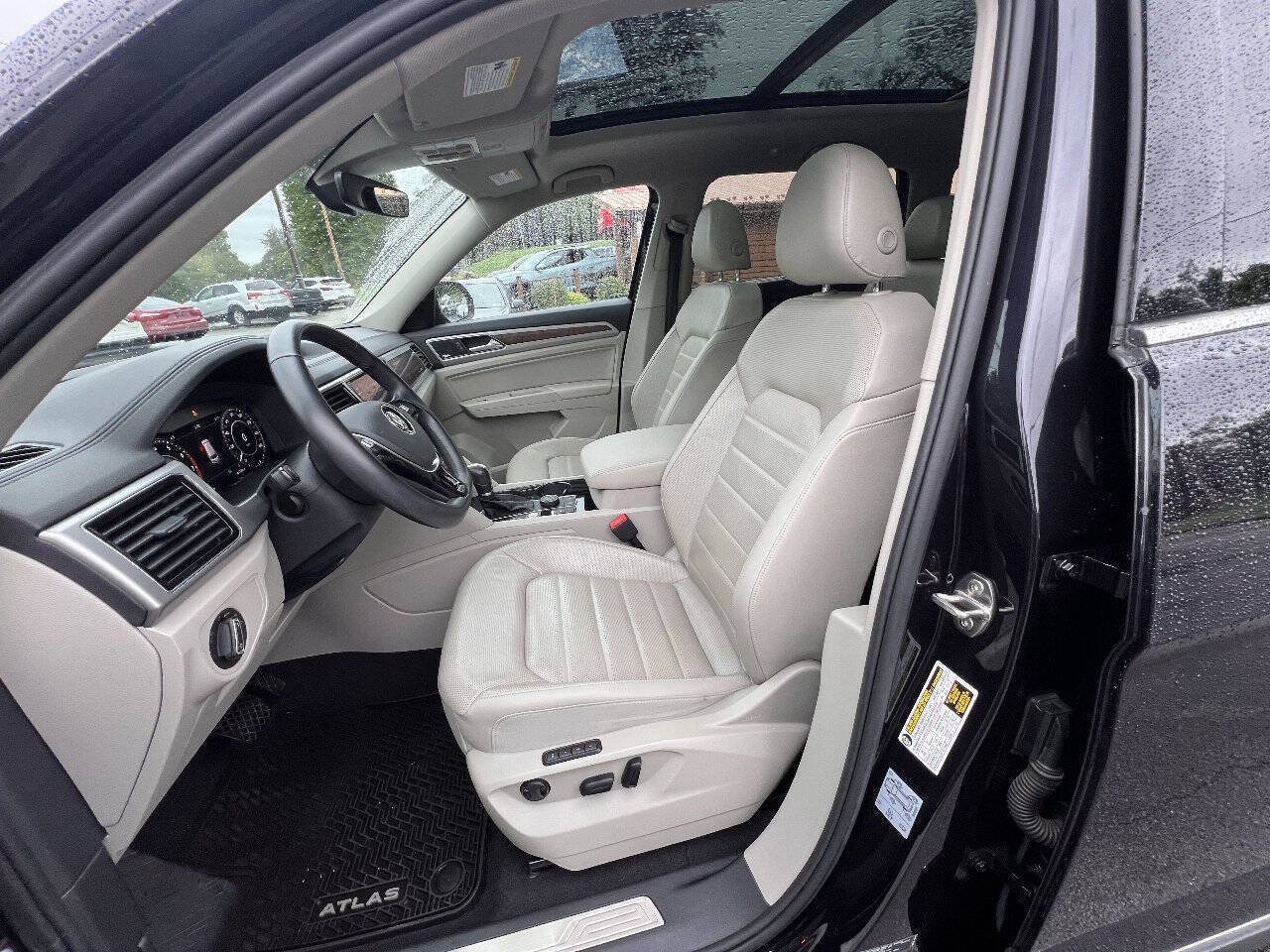 Used 2019 Volkswagen Atlas SEL Premium AWD/4WD image 15