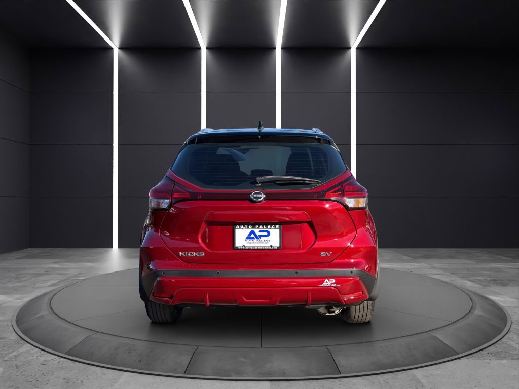 Used 2023 Nissan Kicks SV image 5
