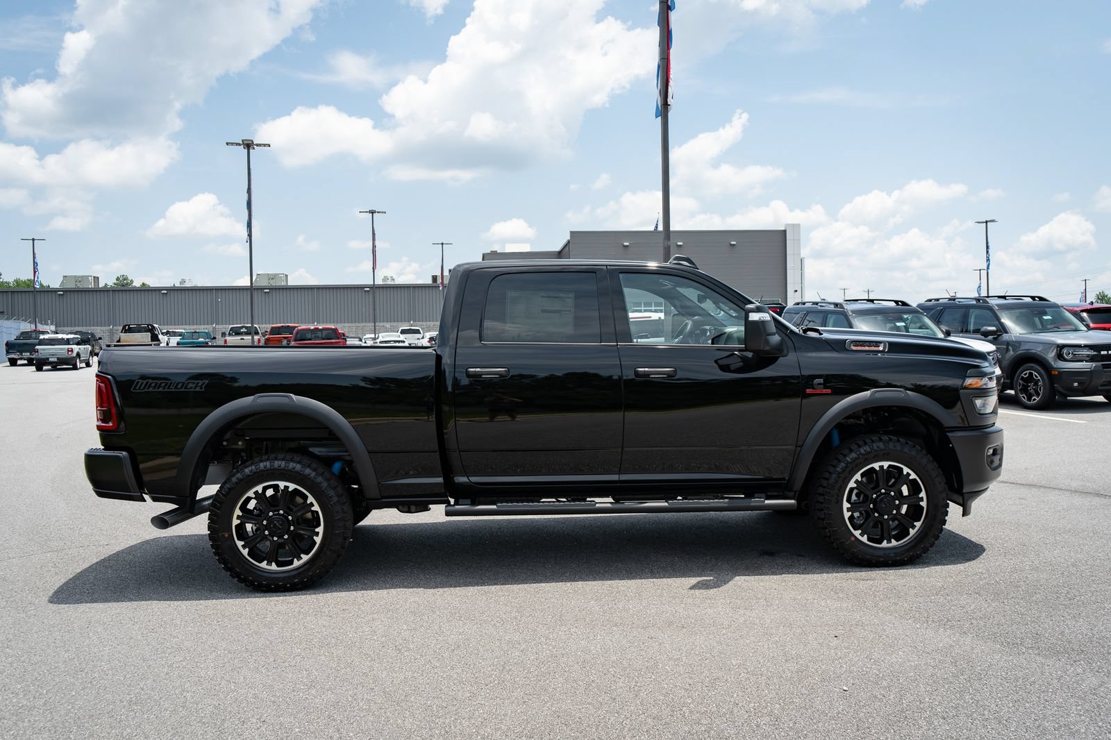 New 2026 RAM 2500 Warlock AWD/4WD image 11