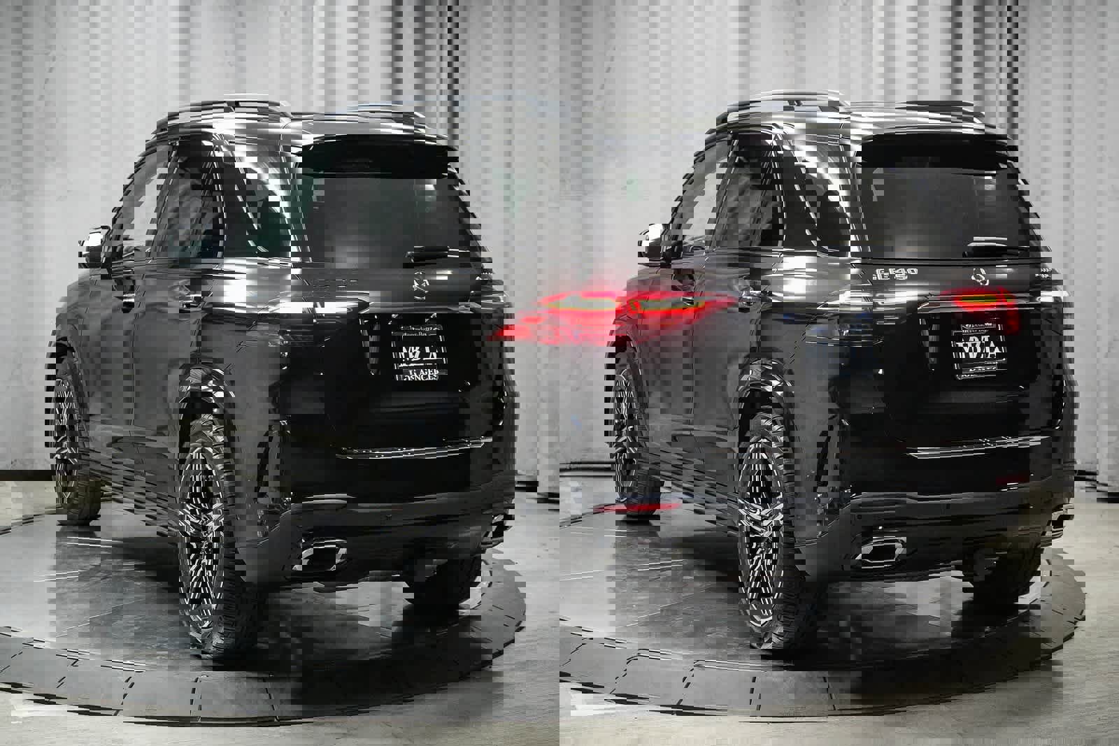 Used 2025 Mercedes-Benz GLE 450 4MATIC image 6