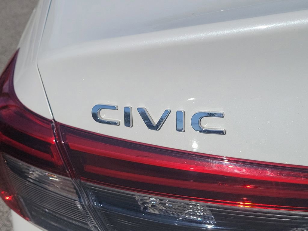 Used 2023 Honda Civic Sport image 7