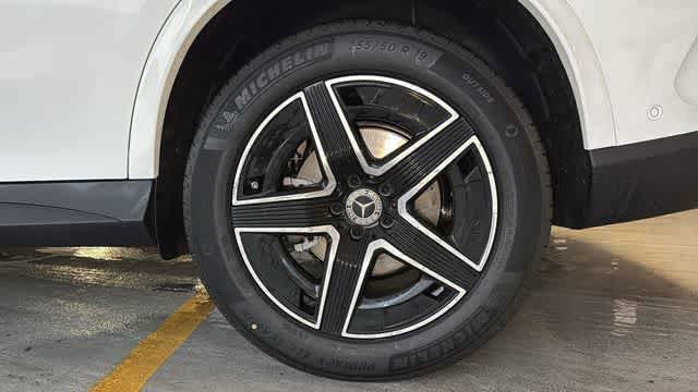 Certified 2026 Mercedes-Benz GLC 300 4MATIC image 11