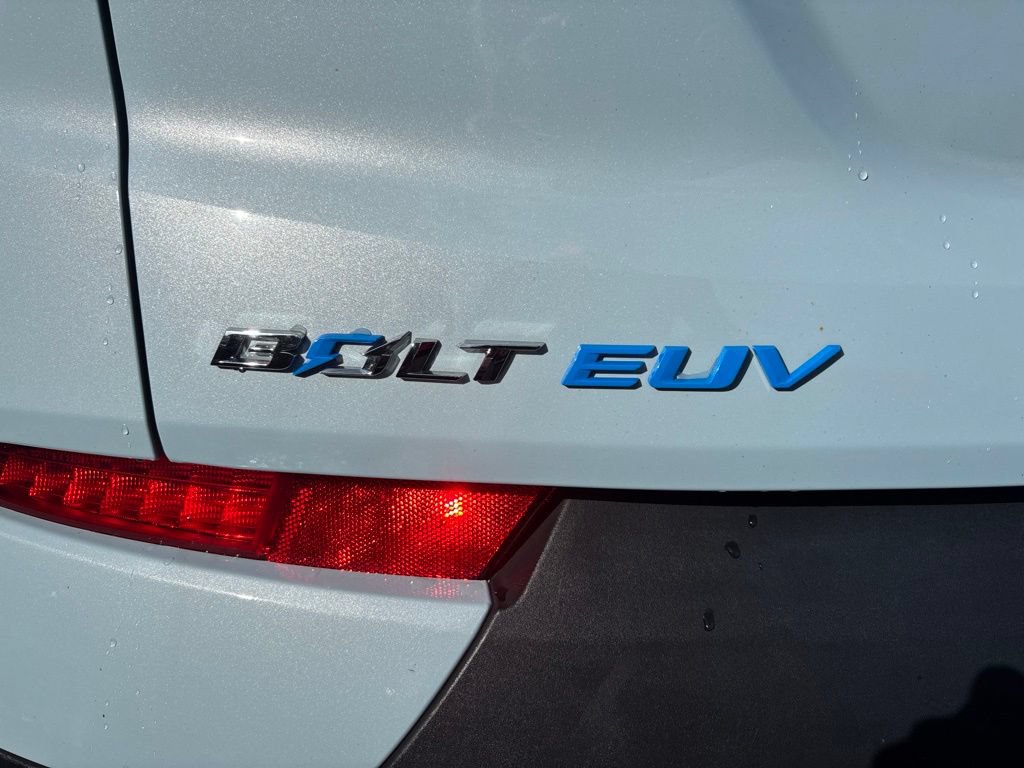 Used 2023 Chevrolet Bolt EUV Premier FWD image 15