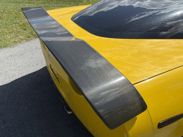 Used 2006 Chevrolet Corvette Z06 w/ Preferred Equipment Group image 16