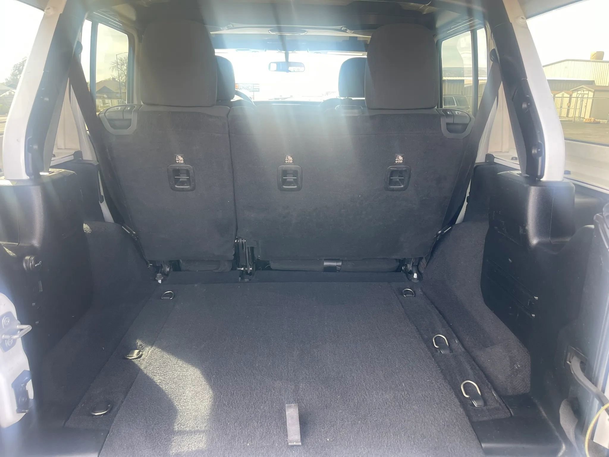 Used 2018 Jeep Wrangler Unlimited Sport S image 22