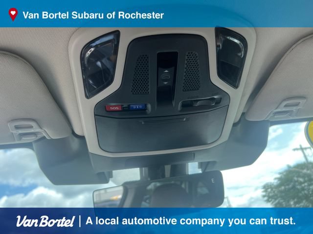 Used 2025 Subaru Outback Touring AWD/4WD image 23