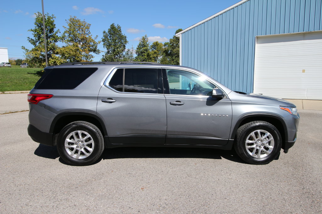 Used 2021 Chevrolet Traverse LT FWD image 8