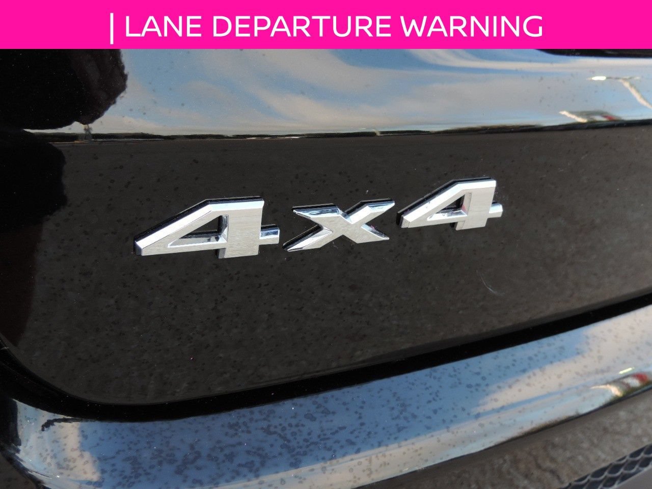 Used 2024 Jeep Compass Latitude AWD/4WD image 14