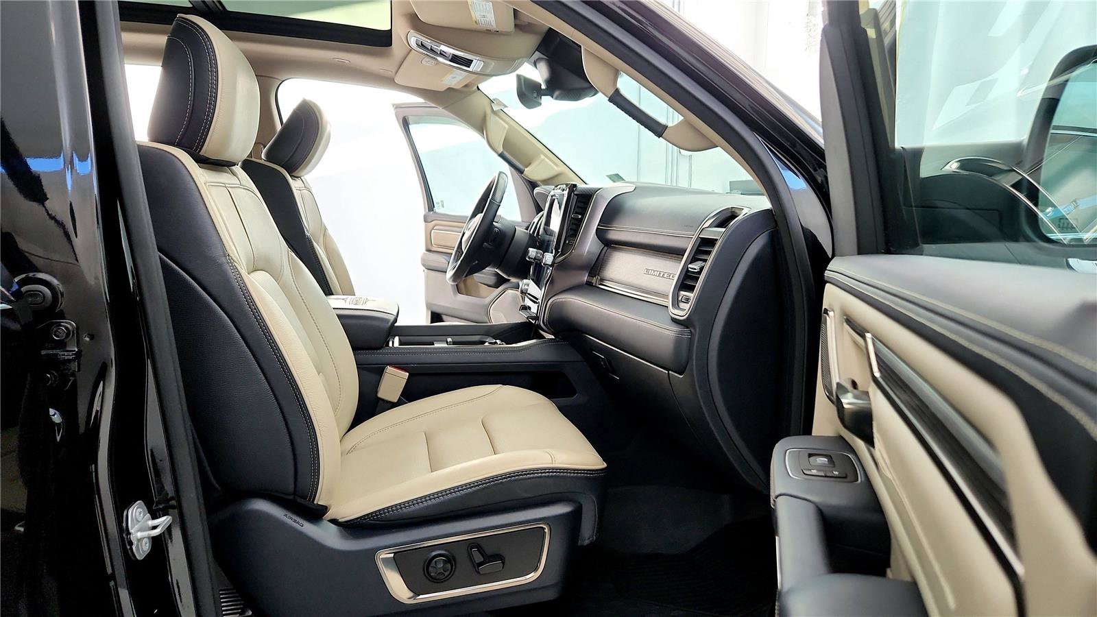 Used 2020 RAM 1500 Limited image 17