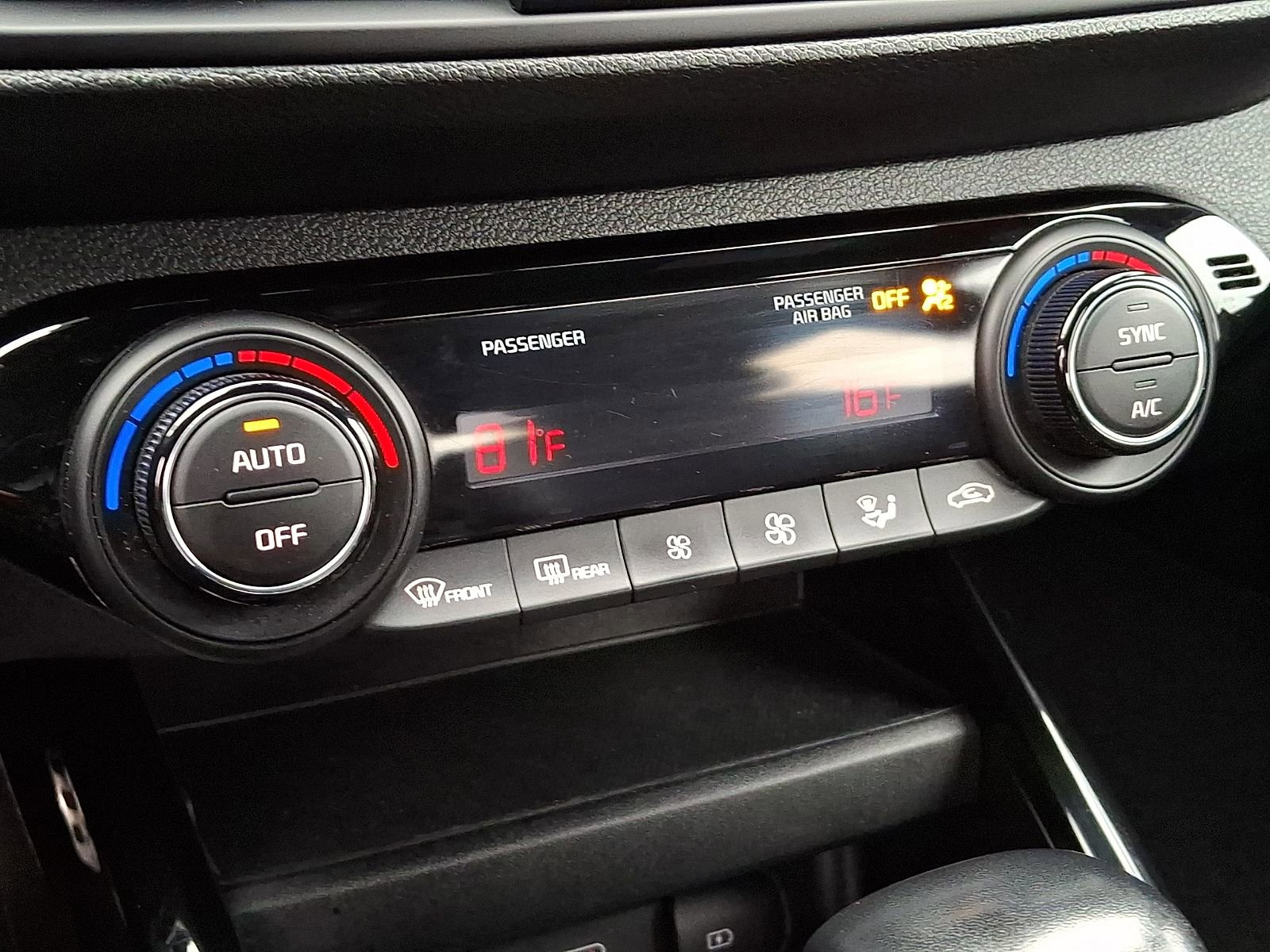 Used 2023 Kia Forte GT-Line image 16